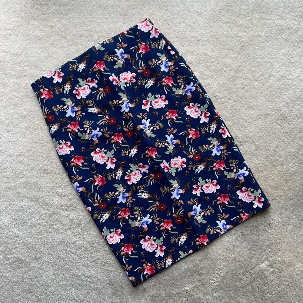 Philosophy Floral Print Pencil Skirt